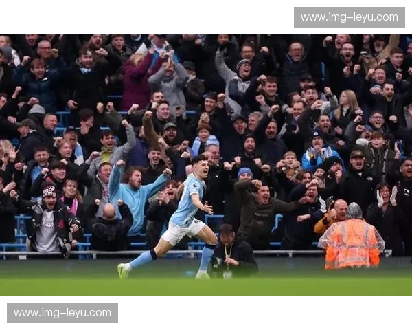 英超阵容：打造你的梦幻首发，掌控赛场每一个瞬间